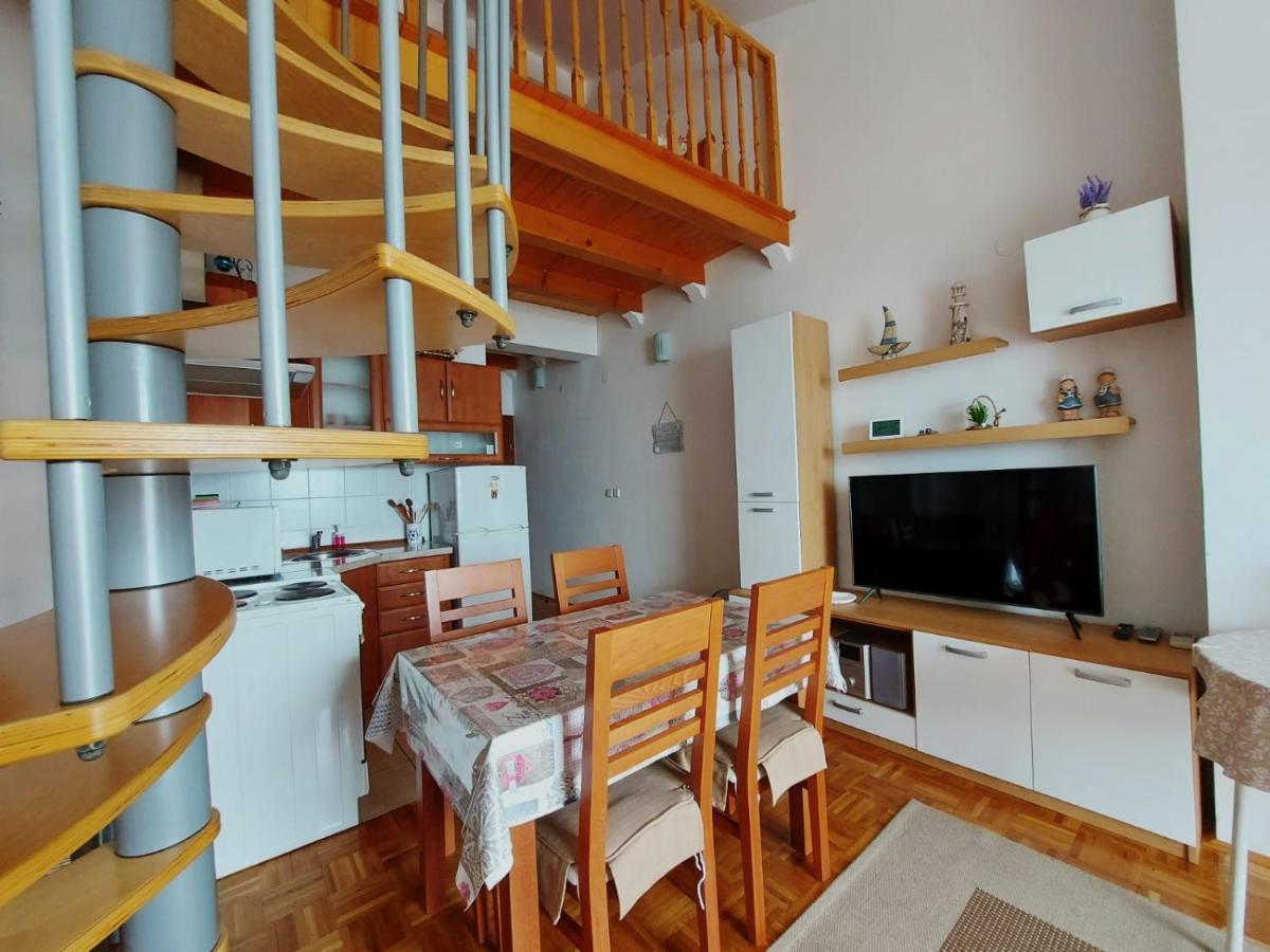 Apartment Malkoc ซริกเวนิซา ภายนอก รูปภาพ
